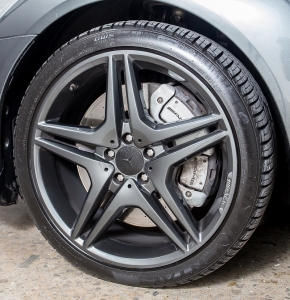 Mercedes Benz S63 AMG