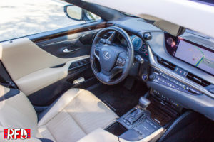 2019 Lexus ES 300h