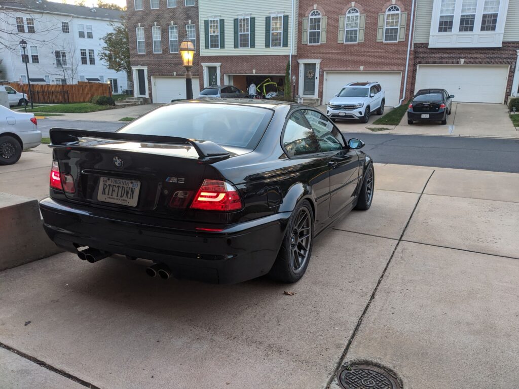 Josh's black E46 M3