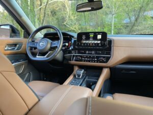 2022 NIssan Pathfinder Platinum