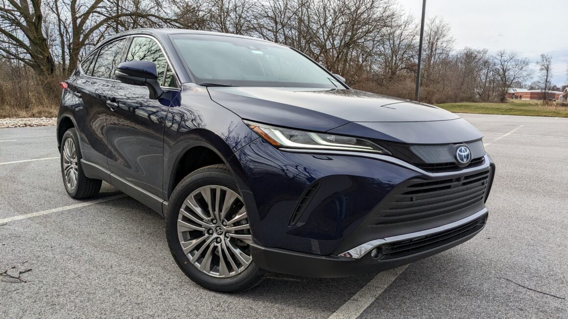 2023 Toyota Venza Limited hero