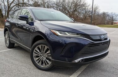 2023 Toyota Venza Limited hero