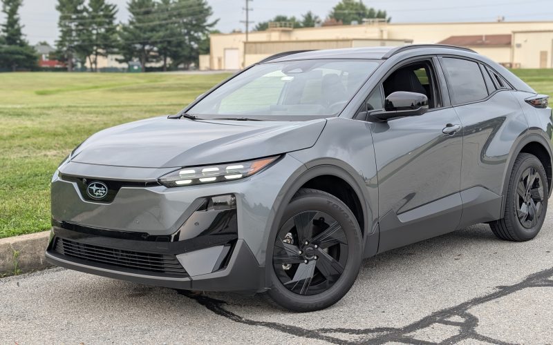 2026 Subaru Uncharted hero